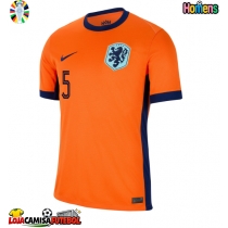 Camisa de Futebol Holanda Nathan Ake #5 Equipamento Principal Europeu 2024 Manga Curta